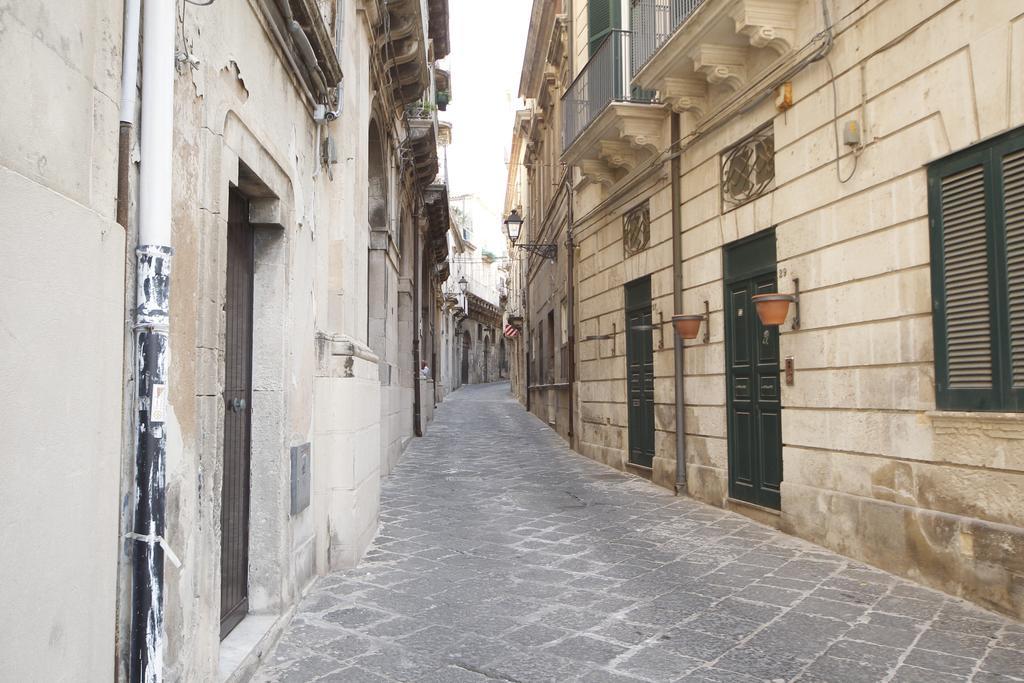 Ortigia Camere Con Vista Da Giulio B&B シラクーサ エクステリア 写真